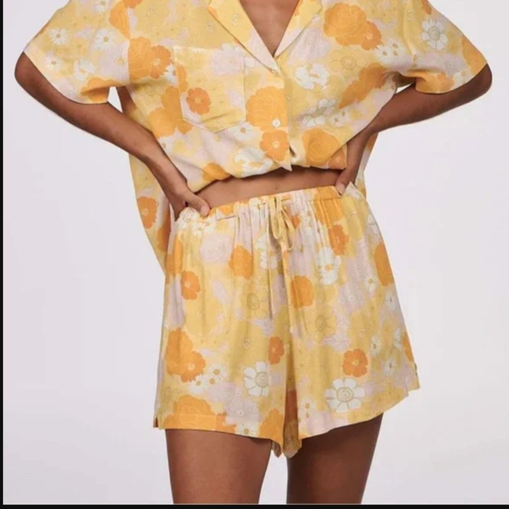 Charlie Holiday The Payne Floral Shorts